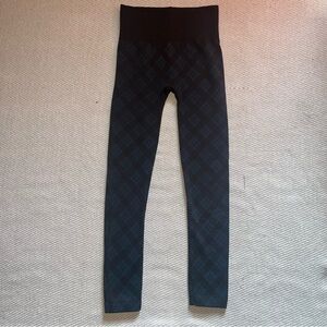 Women’s Navy Blue Black Plaid Patterned Thick Leggings OS Winter Warm Skinny